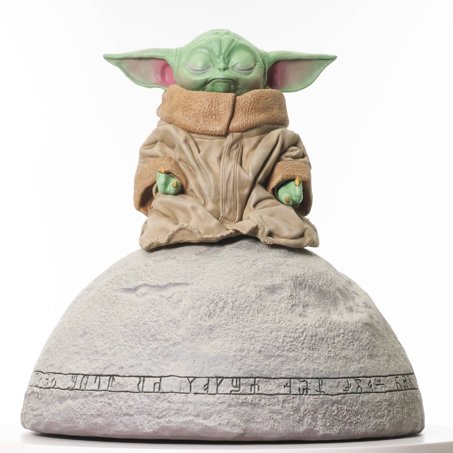 STAR WARS MILESTONES THE MANDALORIAN SEEING STONE GROGU